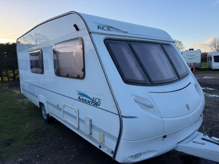 Caravan 4 berth