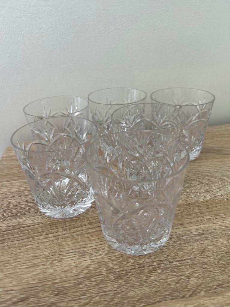 Set of 6 fine Edinburgh Crystal Glasses