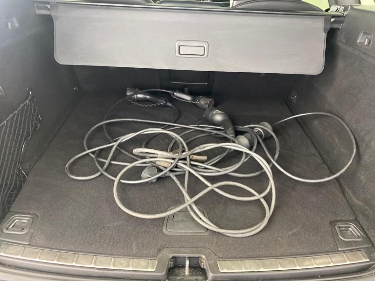 2021 Volvo XC60 2.0 T6 Recharge PHEV R DESIGN 5dr AWD Auto ESTATE PETROL/ELECTRIC Automatic