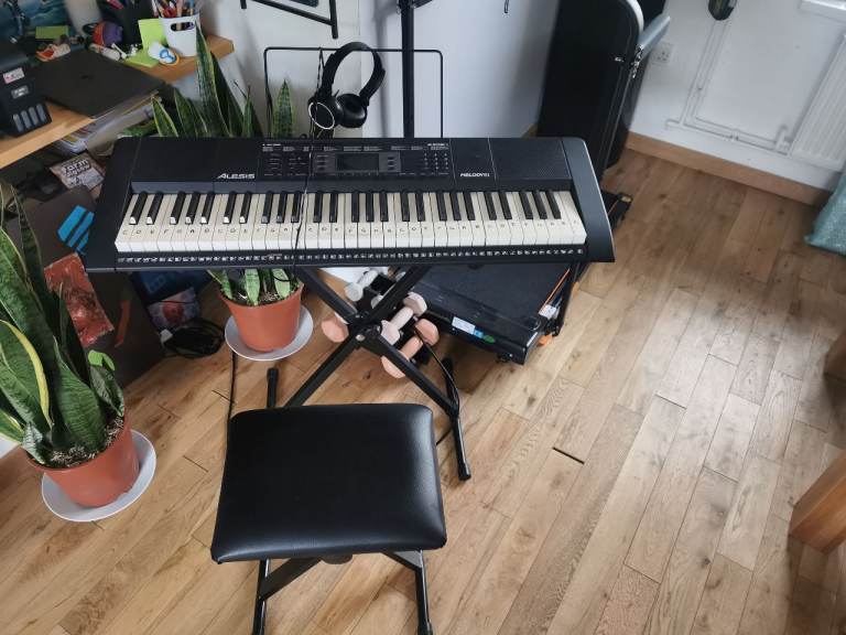 Alesis Melody 61 Digital Piano Keyboard – Good Condition