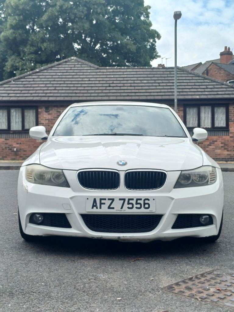 BMW, 3 SERIES, Saloon, 2009, Manual, 1995 (cc), 4 doors