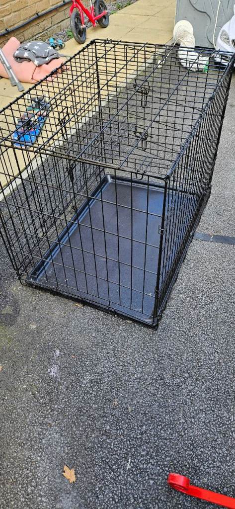 Dog crate/cage for sale.  Foldable. Hardly used.  