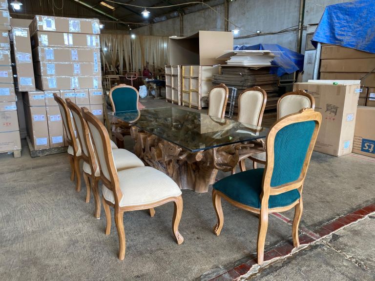 Teak root dining table