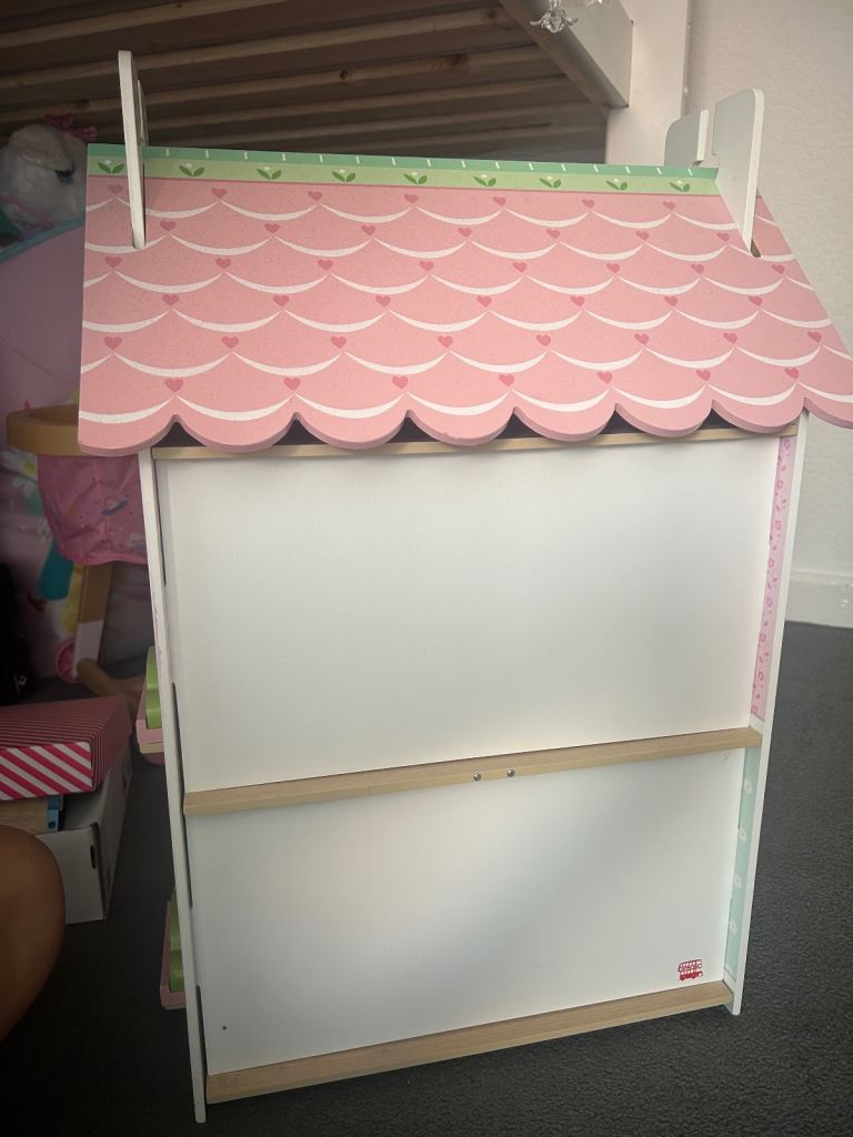 dolls houses for sale