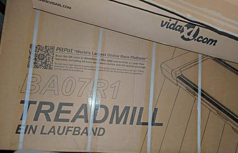 Walking Pad with 9% Auto Incline, 40.5CM Wider Belt with APP & Remote Control LCD Display