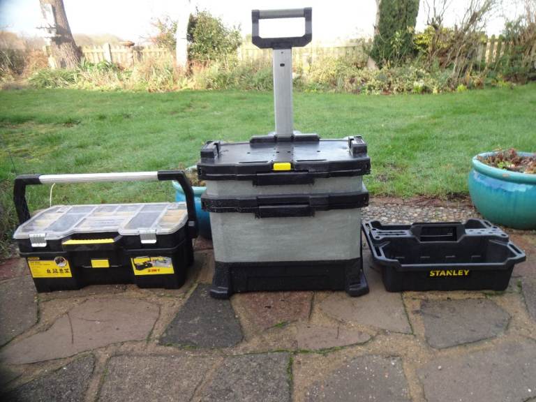 STANLEY TOOL STORAGE ~ TOOL TROLLEY / 2 IN 1 ORGANISER AND TOTE BOX / TOTE TOOL CARRIER 
