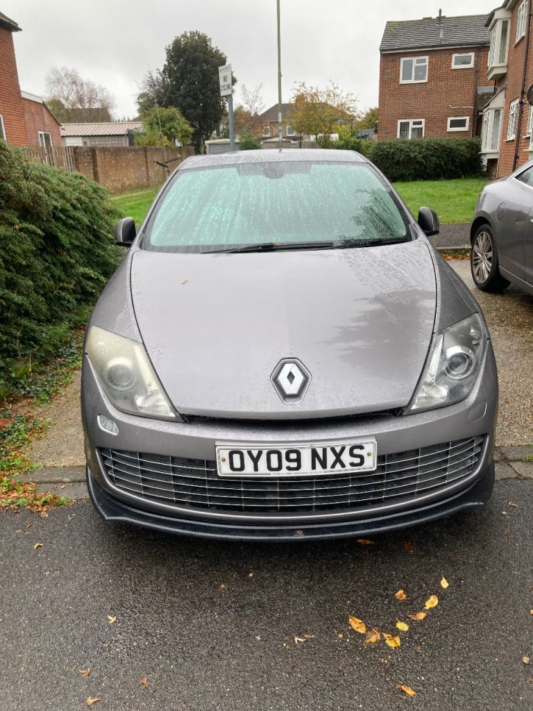 Laguna Coupe 2•0 dCi 180 4Control