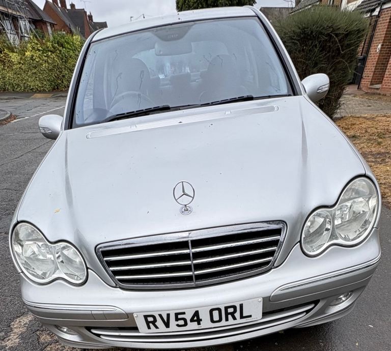 Mercedes-Benz,c class automatic only done 79,000 miles 