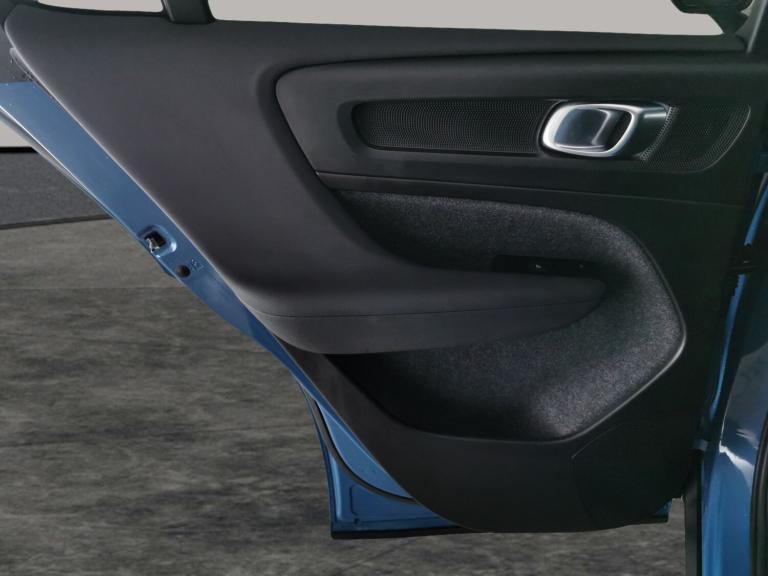 2022 Volvo C40 300kW Recharge Twin Pro 78kWh 5dr AWD Auto ESTATE ELECTRIC Automatic