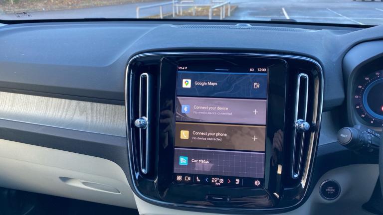 2025 Volvo XC40 2.0 B3P Ultra Dark 5dr Auto Petrol Estate Estate Petrol Automatic