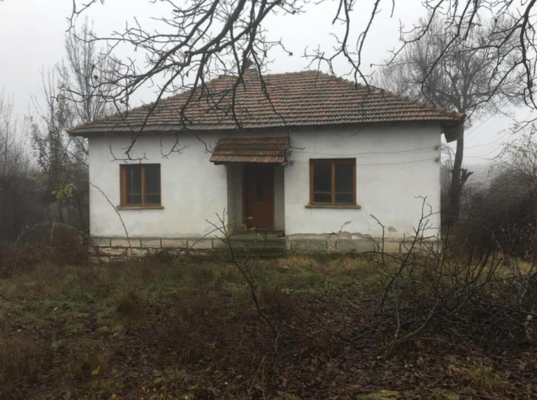 Spread the balance over 10 years - house in Bulgaria