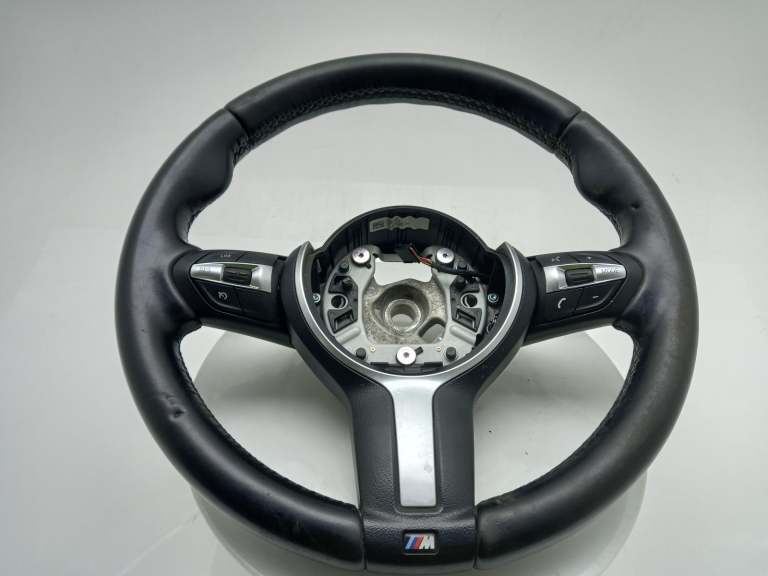 Bmw 1 Series Steering Wheel 8d M Sport 5 Door Hatchback