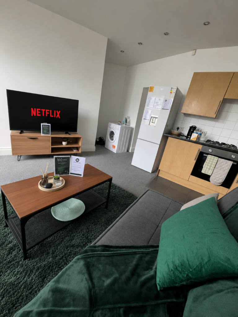 Comfortable 2-bedroom apartment | Short & Long-Term Stays | Sleeps 3 