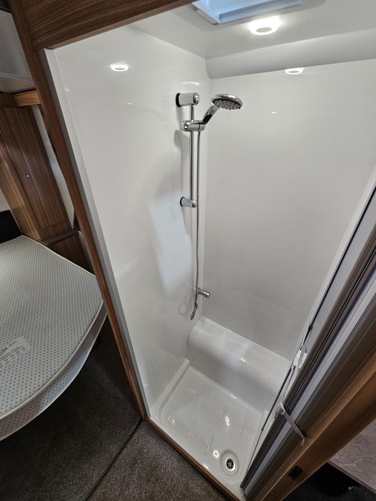 Bailey Phoenix GT75 640 2025