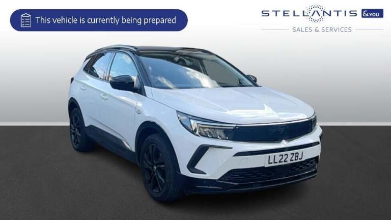 2022 Vauxhall Grandland 1.2 Turbo GS Line 5dr Auto HATCHBACK PETROL Automatic