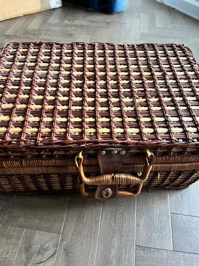 Picnic Basket 