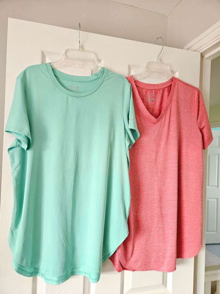 Ladies activewear tops x2