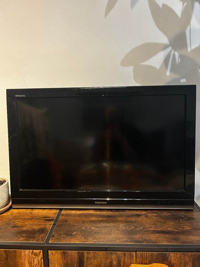 Toshiba Regza LCD TV – Fully Working – £25