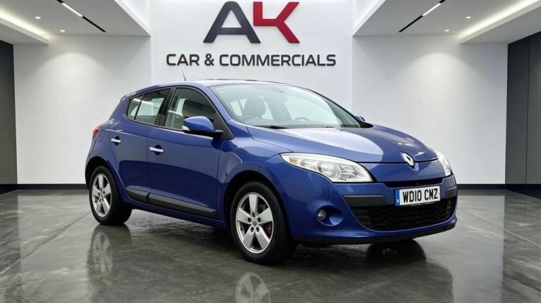 2010 Renault Megane 1.6 16V 110 Dynamique TomTom 5dr HATCHBACK PETROL Manual