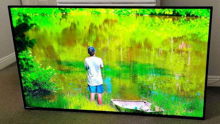 65" TECHWOOD WALL MOUNT SMART 4K UHD HDR LED WIFI APPS TV RC NEW WALL BRACKETS -FREE DELIVERY