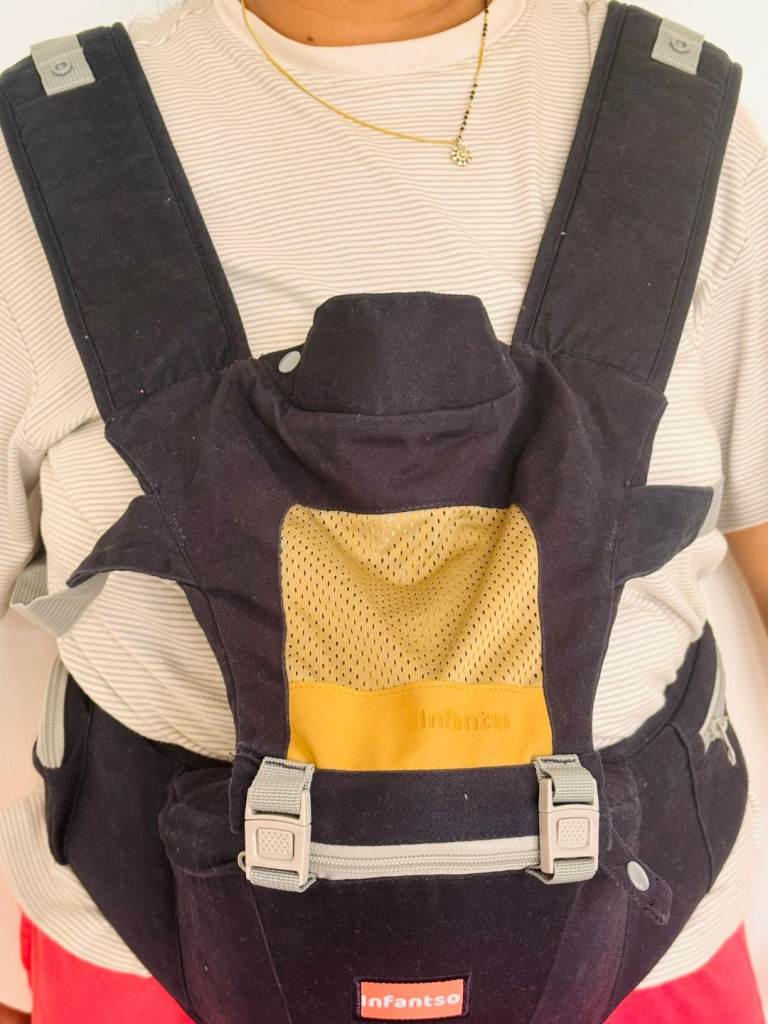 Baby carrier 
