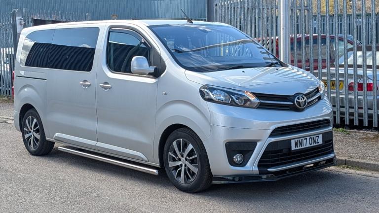 2017 Toyota PROACE CITY Verso 9 SEATER,2.0D Shuttle Medium 5dr,39K, MOT 30/03/27 MPV Diesel Manual