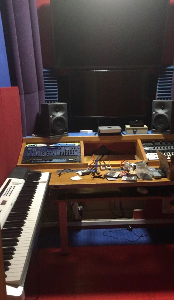 Pianist Wanted – £50 per Gig