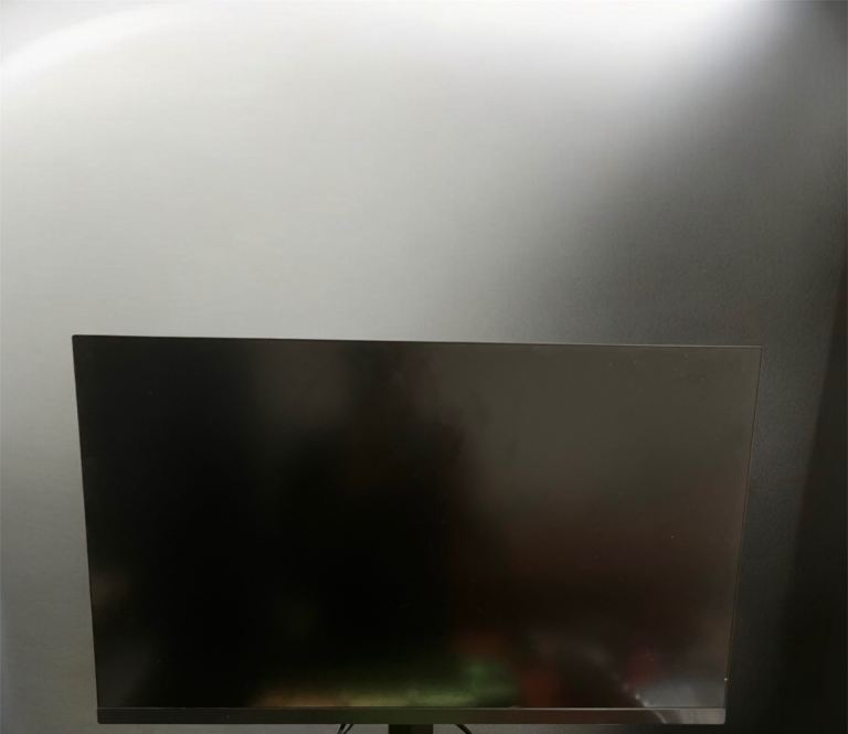 Gaming PC Ryzen 7 9800X3D RTX 5080 32 gb ram ddr5 2 TB ssd Win 11