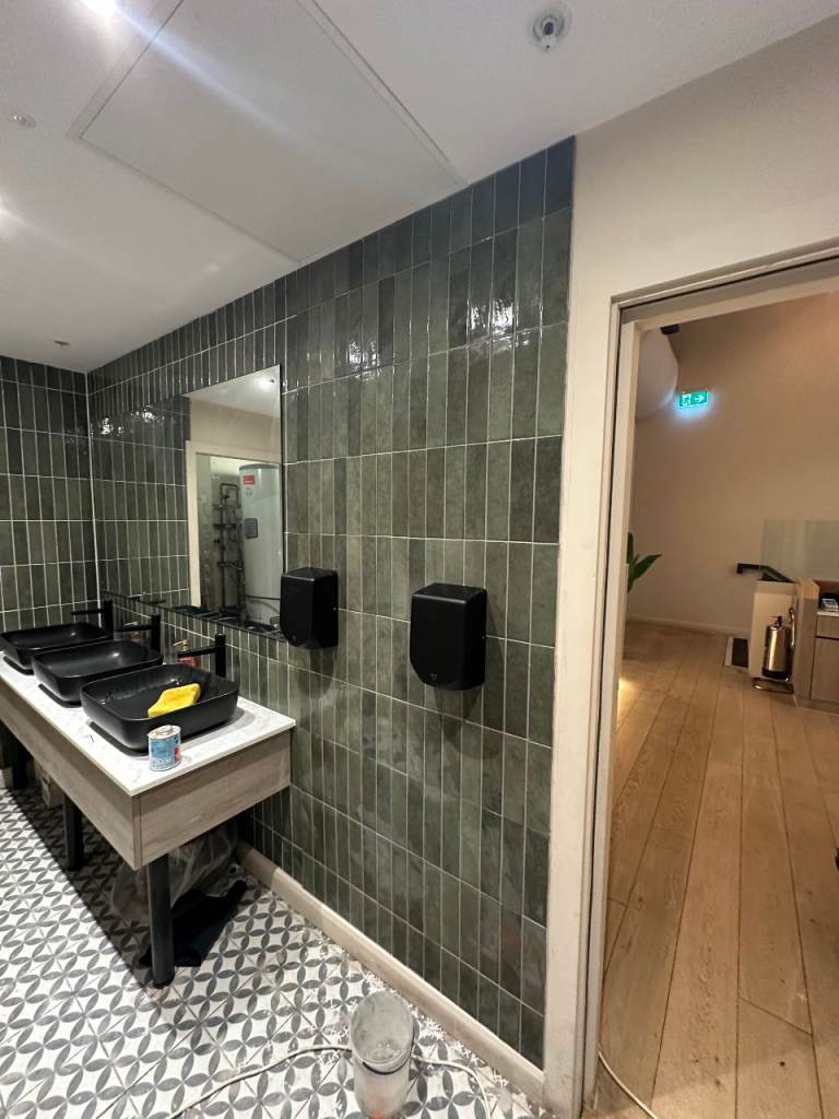 Emergency Plumber Fast Response! London - Plumbing, Heating & Bathrooms - 24/7 Availability