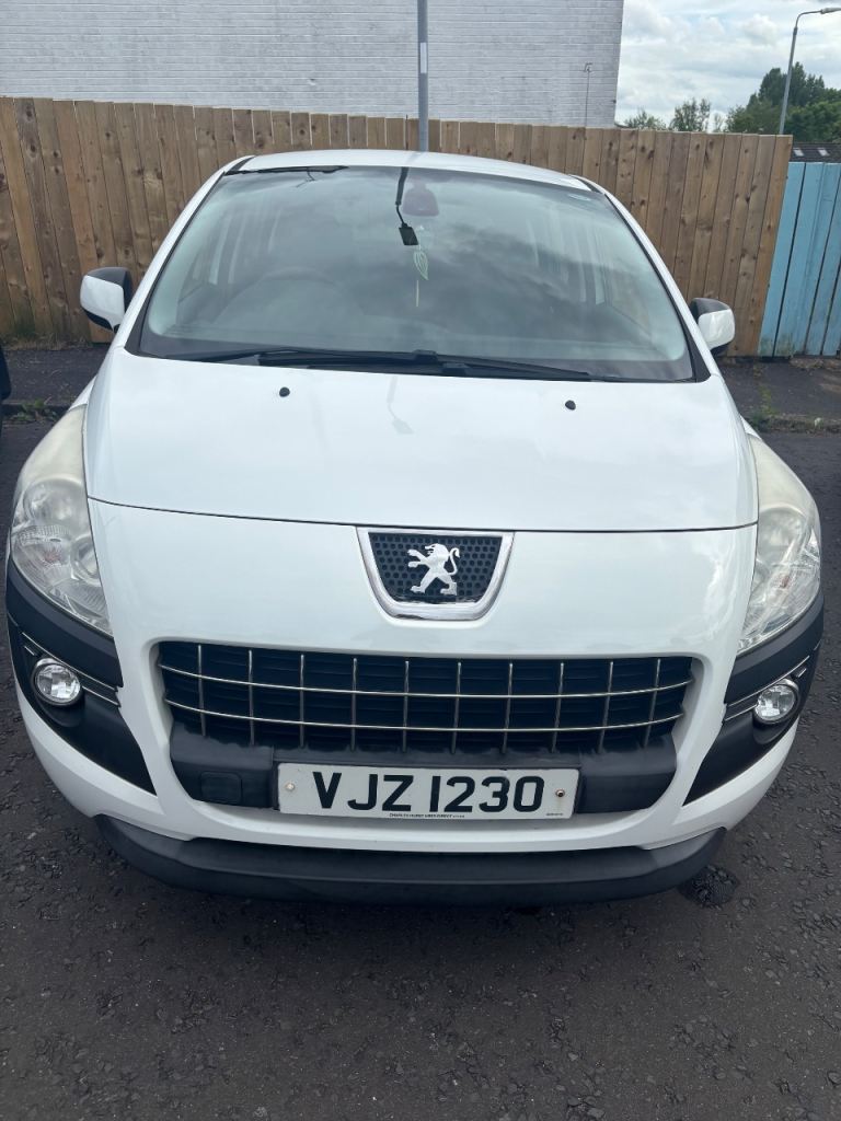 Peugeot, 3008, Hatchback, 2013, Manual, 1560 (cc), 5 doors
