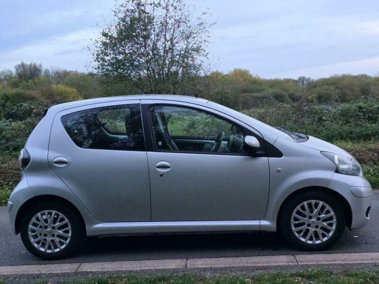 2009 Toyota AYGO 1.0 VVT-i Platinum 5dr [AC] MMT HATCHBACK PETROL Automatic