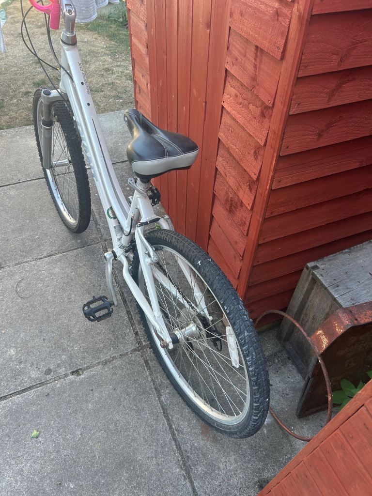 Giant Sedona Ladies Bike