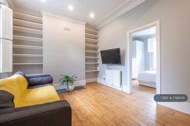1 bedroom flat in Methley Street, London, SE11 (1 bed) (#1796535)