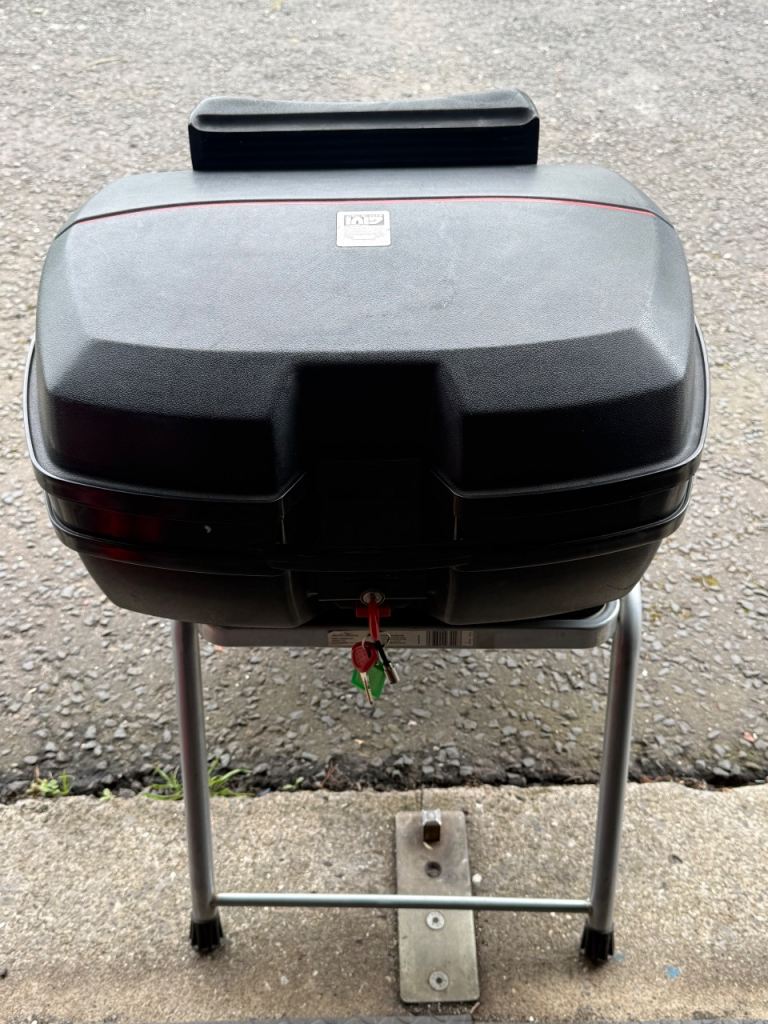 Givi top box 