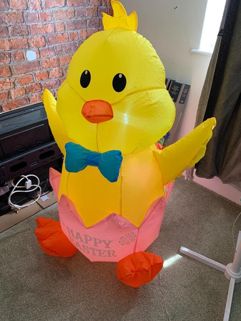 Inflatable Easter Chick Decoration – As Good As New