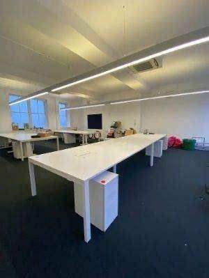 Used White Six Pod Office Bench desk hotdesking call centre system 6 seater