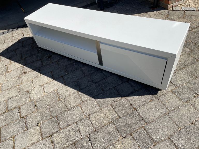 White Gloss TV Unit with Storage – Good Condition