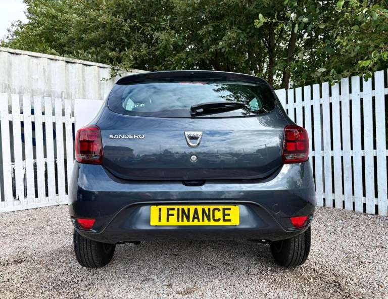 CAN'T GET CREDIT? CALL US! Dacia Sandero 0.9 TCe Essential, 2020, Manual - £99 DEPOSIT, £40 PER WEEK