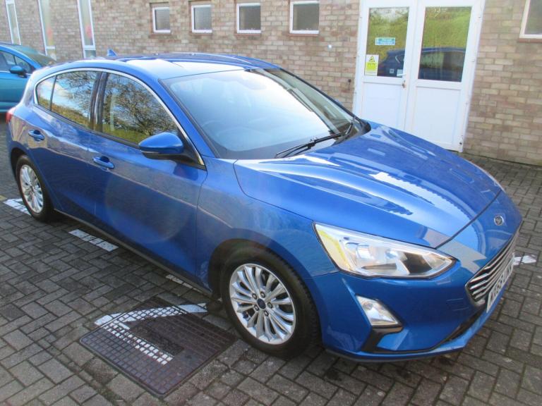 2019 Ford Focus 1.0T EcoBoost Titanium Euro 6 (s/s) 5dr HATCHBACK Petrol Manual