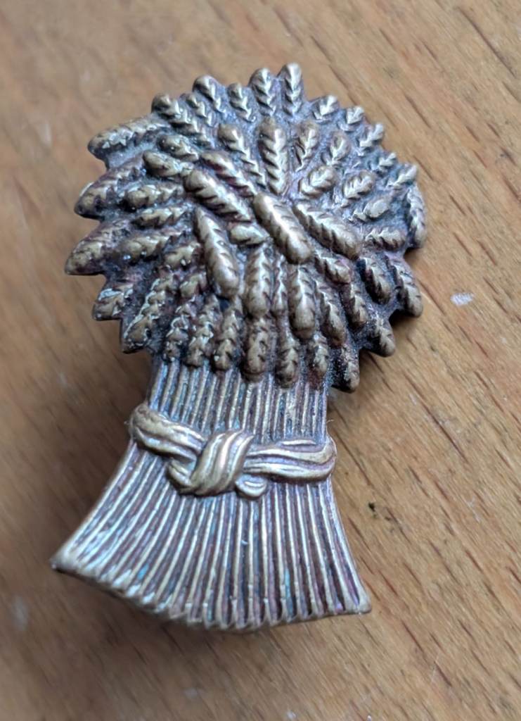 British Army : The Lothians & Border Horse Yeomanry Regiment Collar badge 