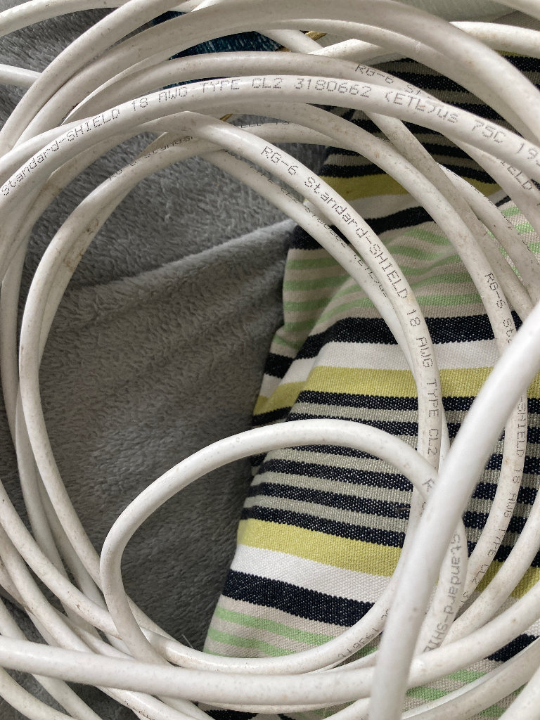 TV cable 1934 foot RG-6