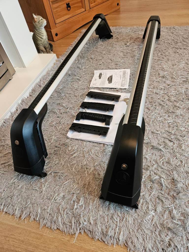 Citroen Roof Bars C5X.. Less than Half Price 