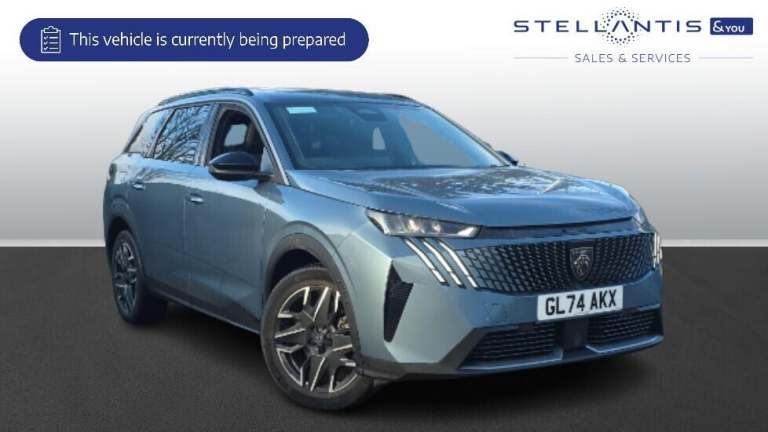 2024 Peugeot 5008 1.2 HYBRID Allure SUV 5dr Petrol Hybrid e-DSC6 Euro 6 (s/s) (136 ps) SUV Hybrid...