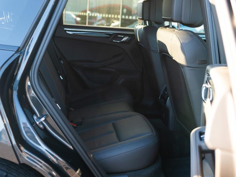 2023 Porsche Macan 2.9T V6 S SUV 5dr Petrol PDK 4WD Euro 6 (s/s) (380 ps)