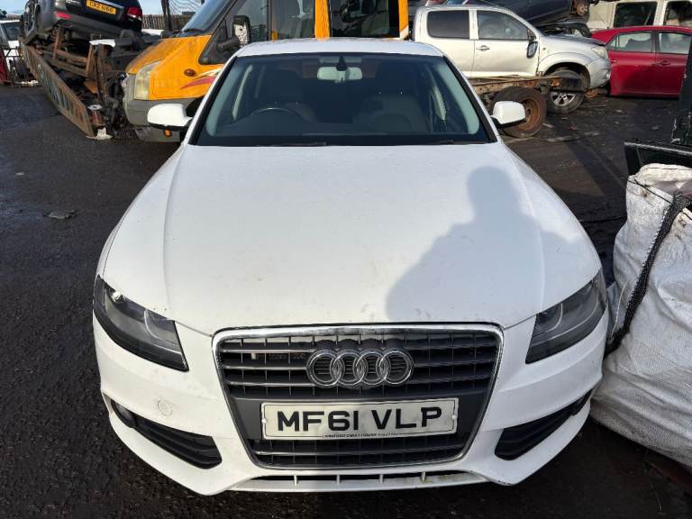 2011 Audi A4, 2.0 diesel, breaking for parts only, all parts available.