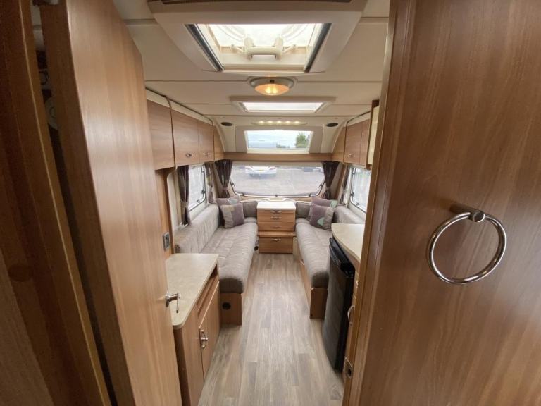 2014 SWIFT FREESTYLE SE S2 TOURING CARAVAN