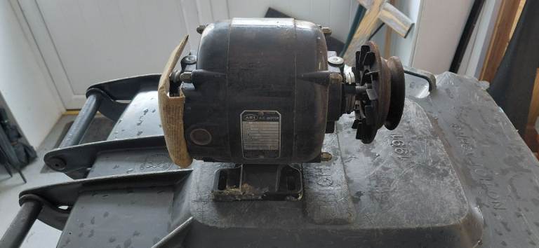 AEI AC 1/3 HP single-phase motor 
