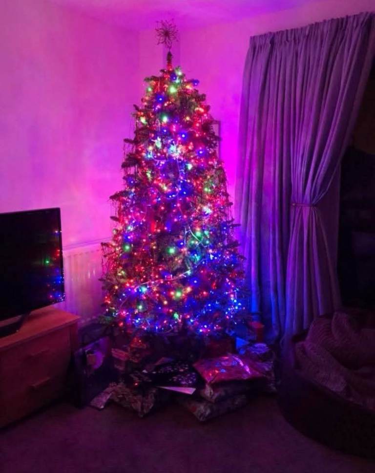 Artificial Christmas tree 