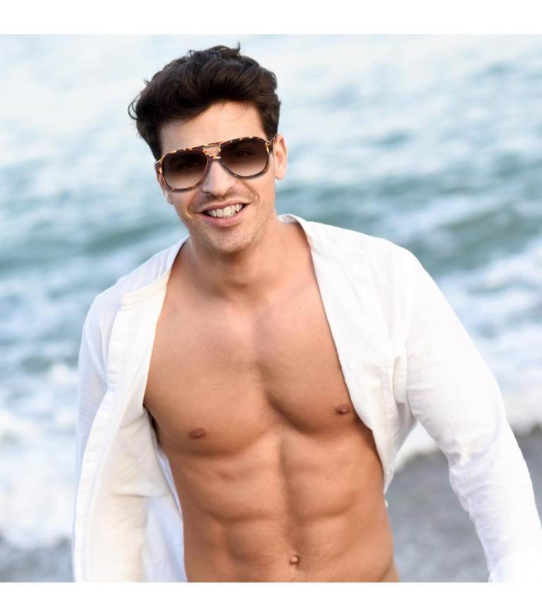 Bnib 3 pack of sunglasses 