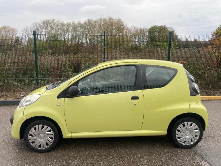 CITROEN C1 1.0 VIBE 56 REG YELLOW 3 DOOR GENUINE 65296 MOT JULY 9TH 2026 TAX £20 LOW INSURANCE